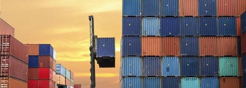 forklift loading shipping containers